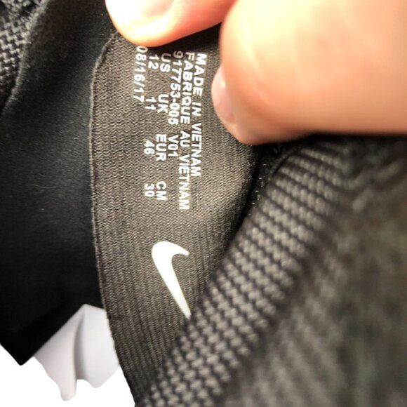 2017 Nike SF Air Force 1 Mid Triple Black Mens Size 12 - Picture 6 of 8